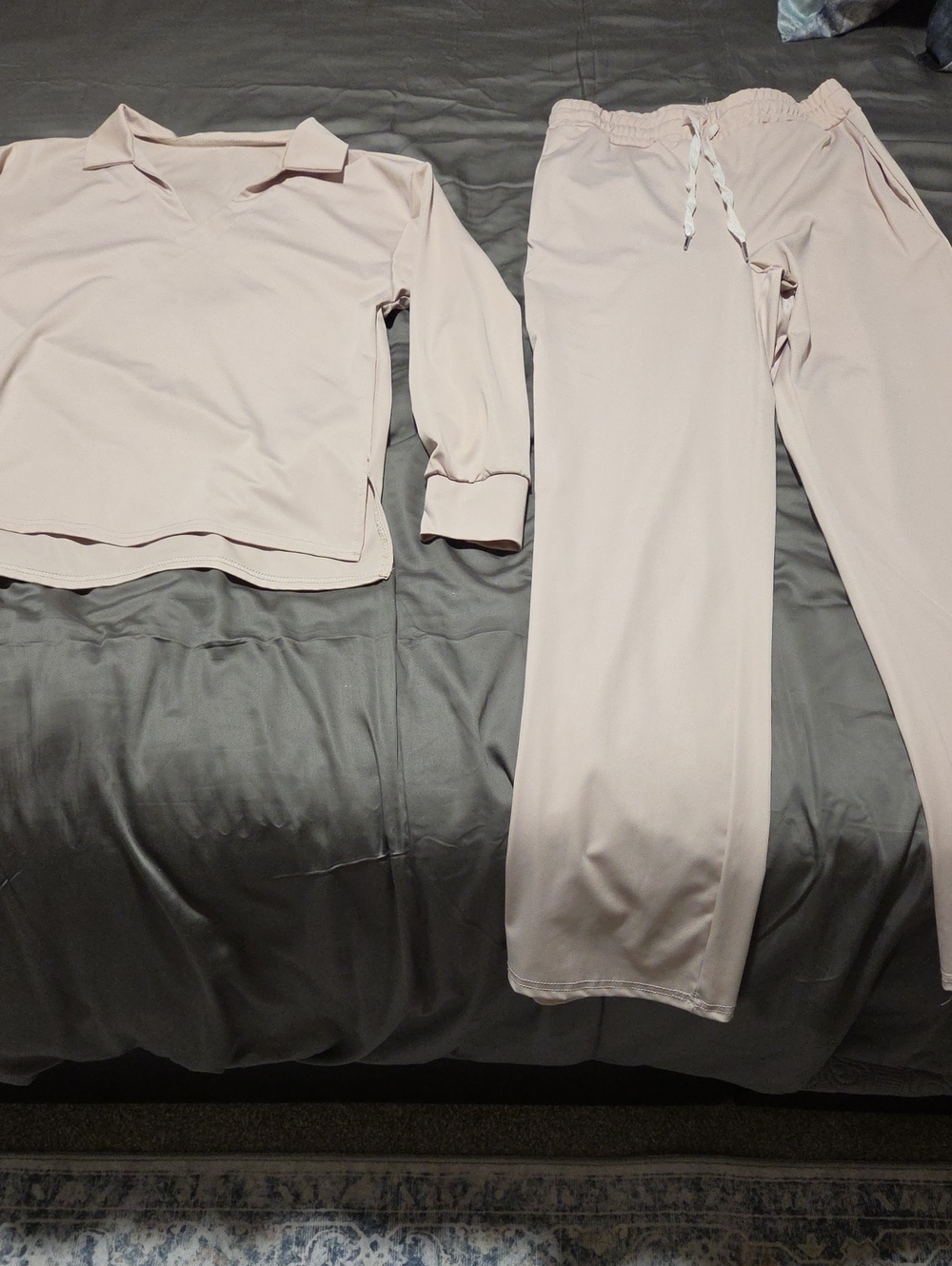 Women's Light Beige Lounge/Travel Set
